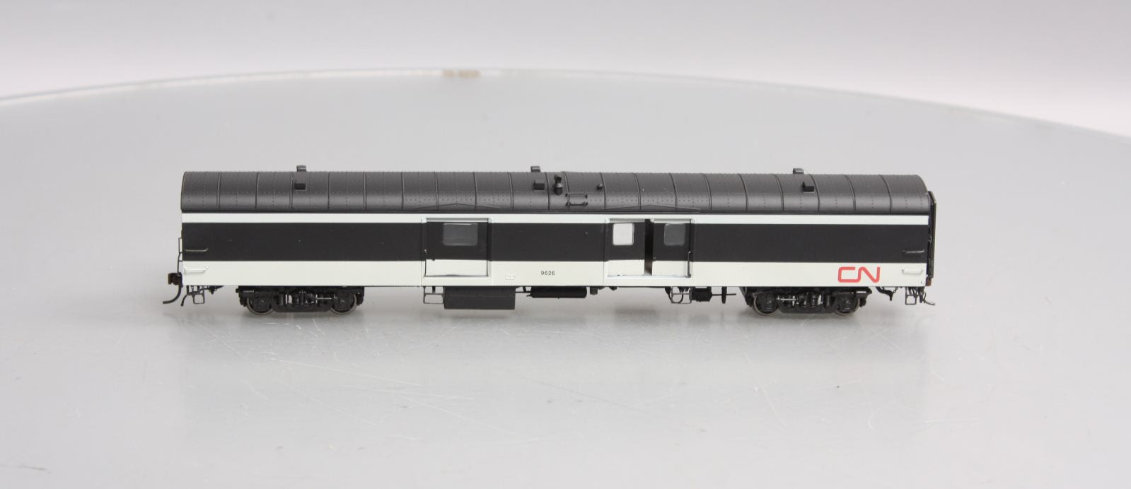 Rapido Trains 106099 HO Canadian National 73' 6