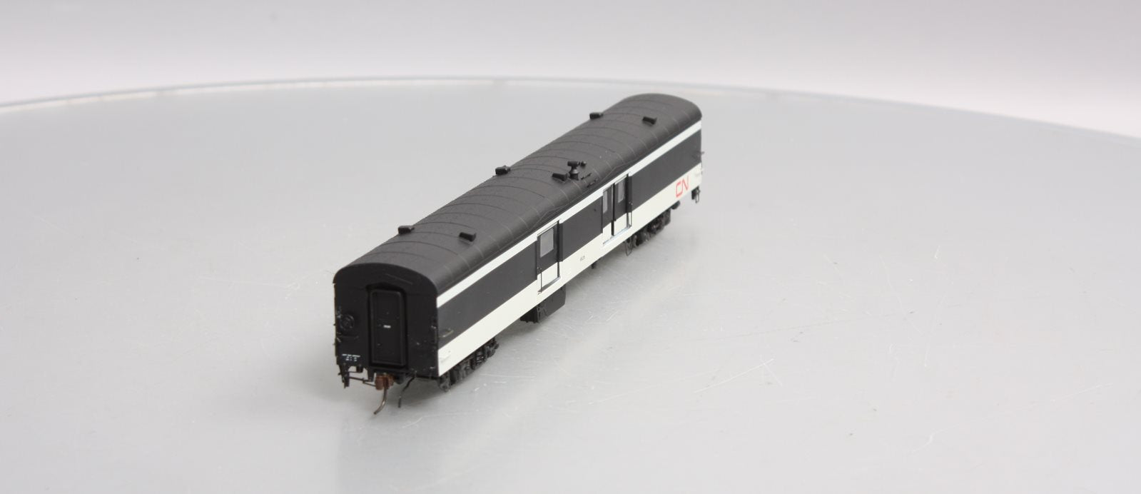 Rapido Trains 106099 HO Canadian National 73' 6