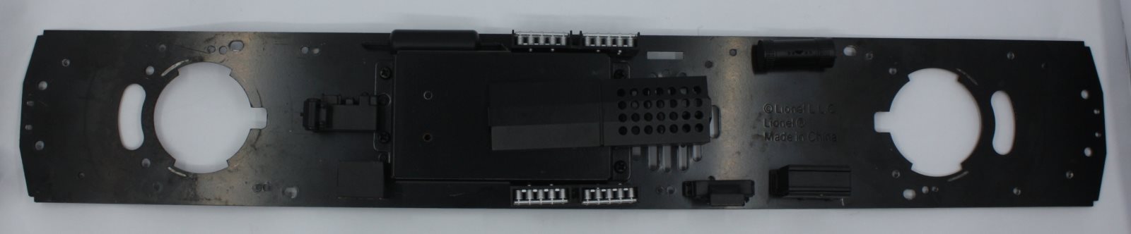 Lionel 18360-58 R-27 R-30 Powered Frame with Underbody Detail