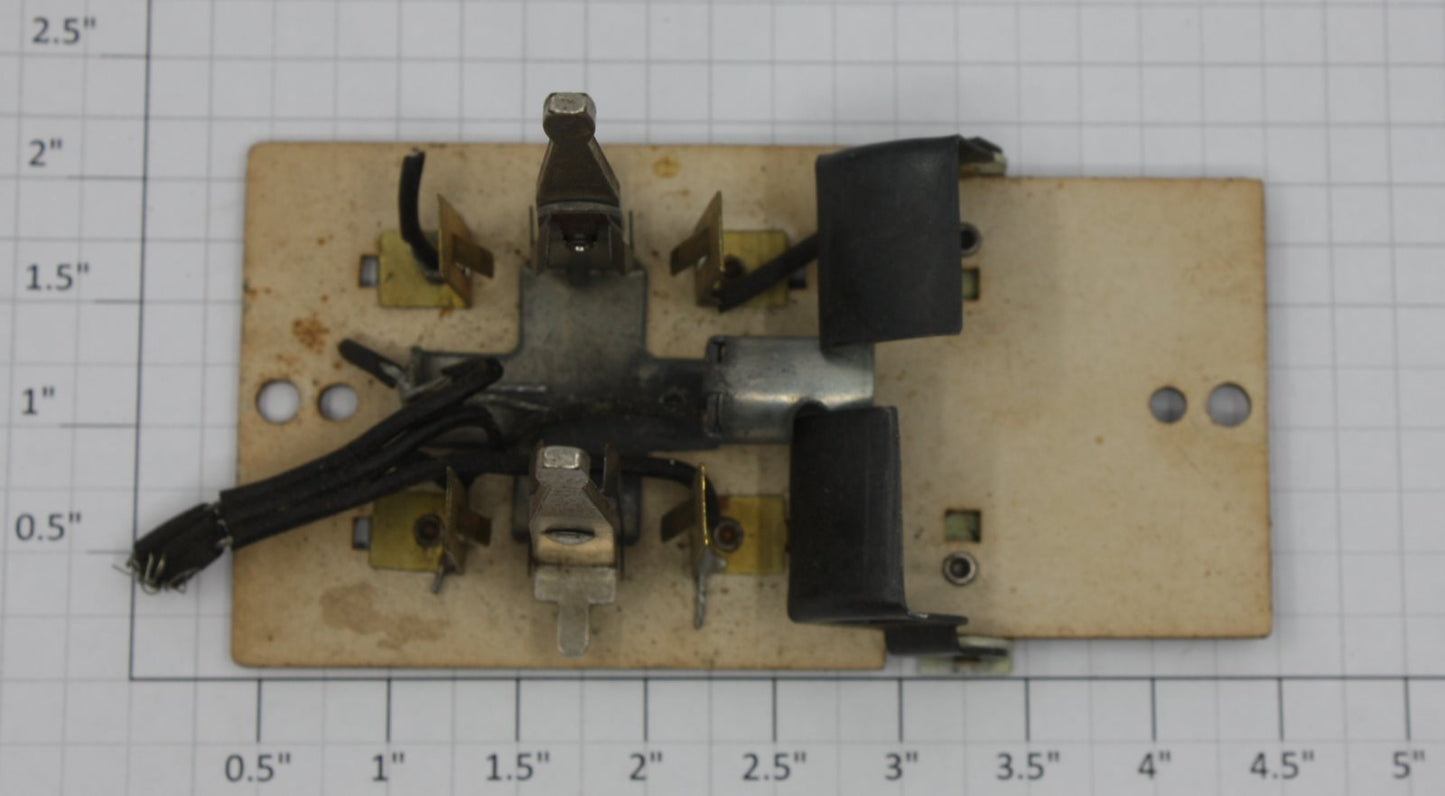 Lionel 1121-100B Switch Controller Base Assembly without Wire