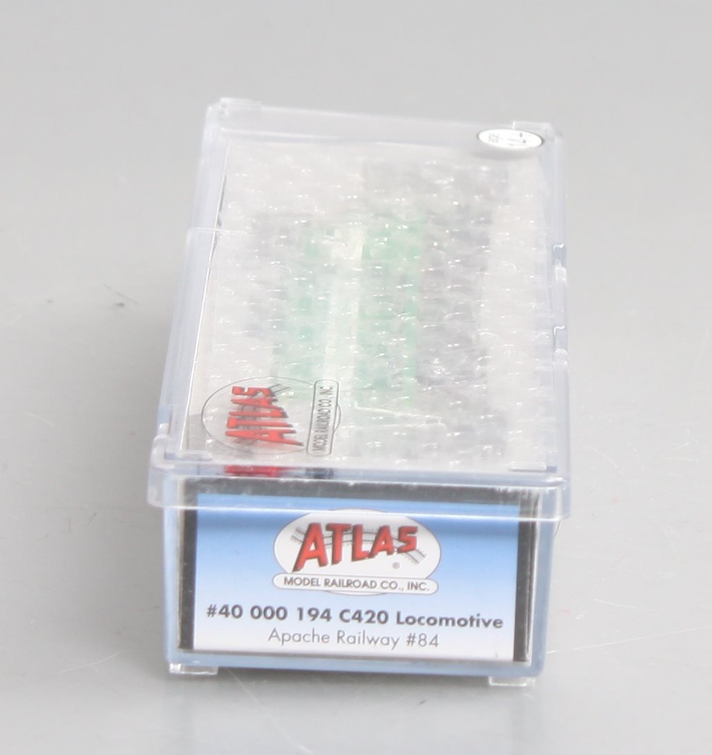 Atlas 40000194 N Scale Apache Railway C420 Phase 2B Diesel Locomotive #84