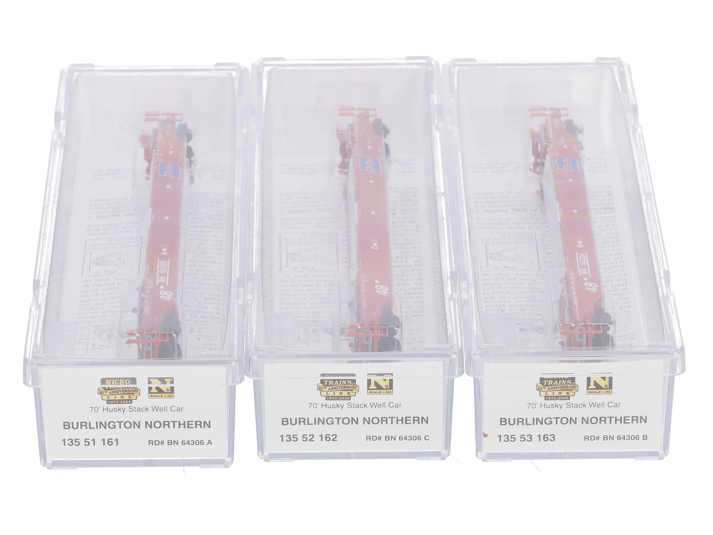 Micro-Trains 99300182 N Burlington Northern 70' Husky Stack Well Car (Set of 3)