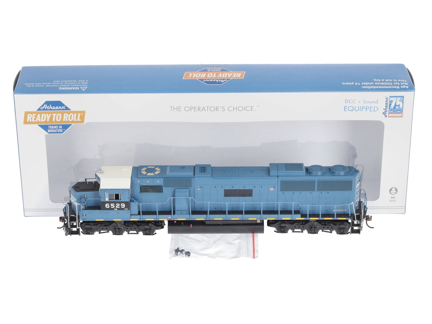 Athearn 72131 HO Norfolk Southern RTR SD60 Diesel Locomotive DCC/Sound #6529