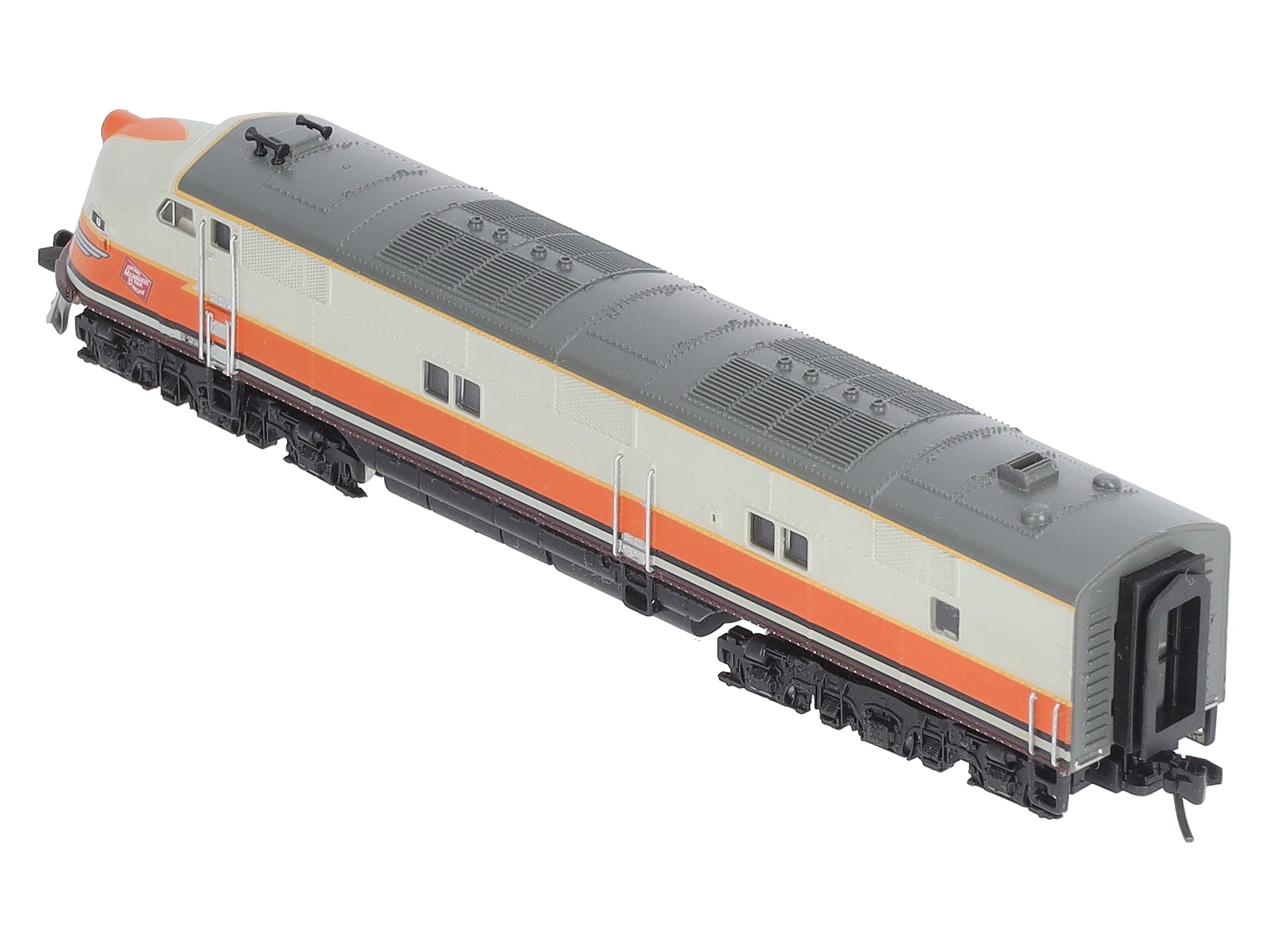 Broadway Limited 1661 N Milwaukee Road Paragon2™ Series Diesel EMD E6 A #15B