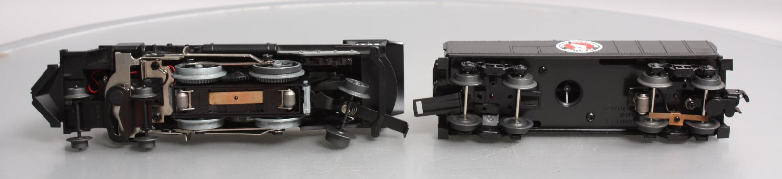 Lionel 6-38627 O Gauge Great Northern 4-4-2 Steam Locomotive & Tender #1702