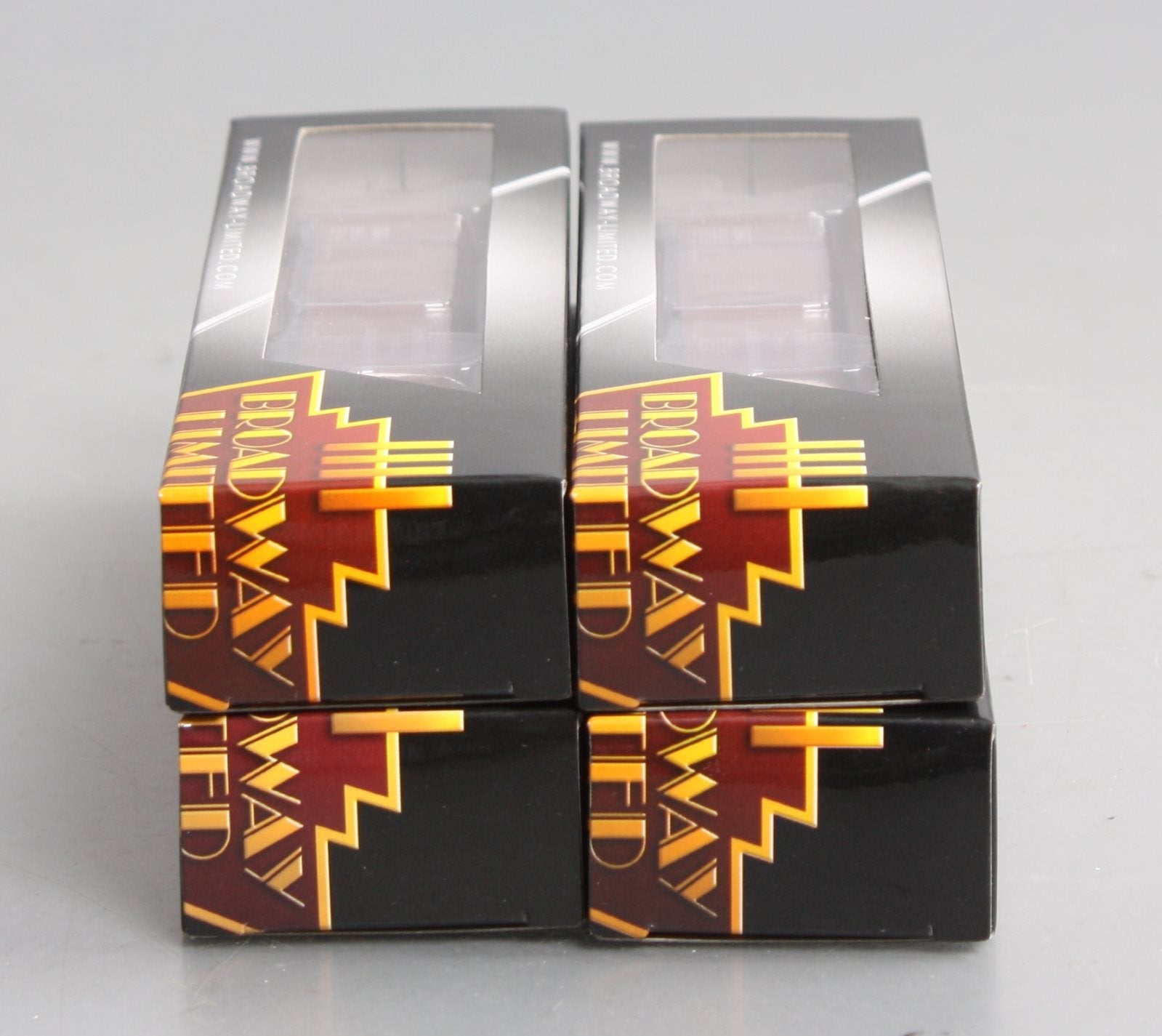 Broadway Limited 3405 N B&A 40' Steel Boxcar w/7-8 Corrugated Ends (Pack of 4)