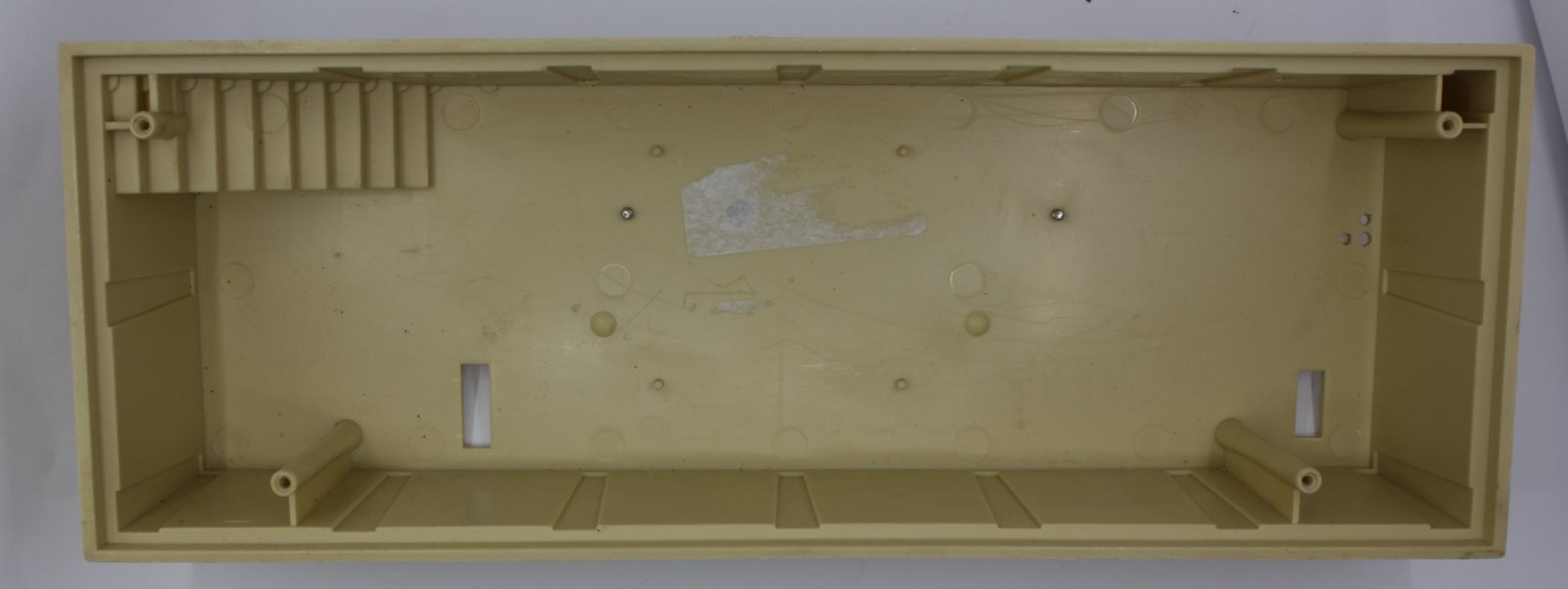 Lionel 2982-2 Tan Culvert Loader Lower Base (1999)