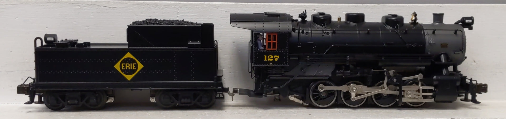 Lionel 6-11248 O Erie 0-8-0 Conventional Steam Locomotive #127
