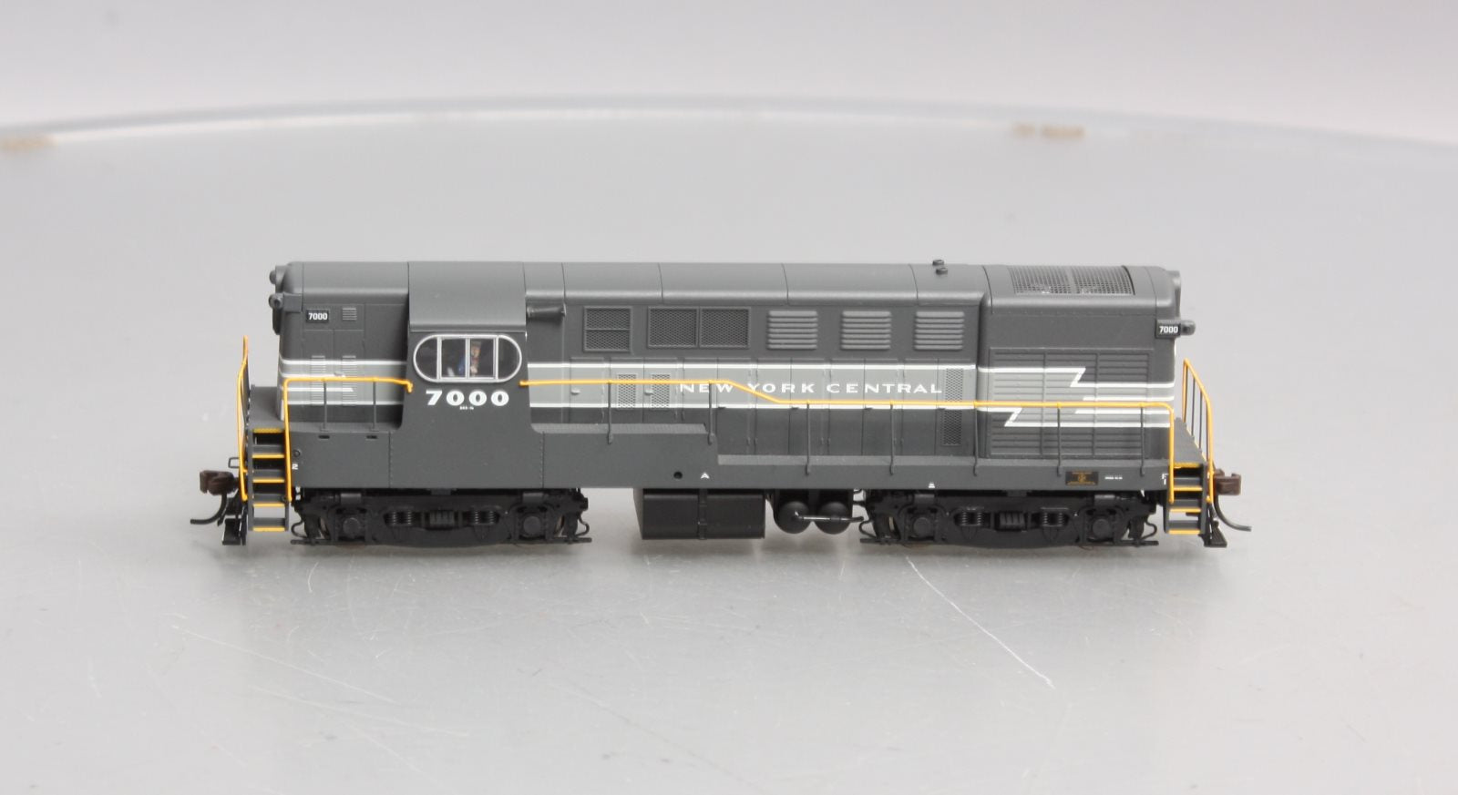 Atlas 10001628 HO New York Central H16-44 Diesel Locomotive #7000 w/Sound