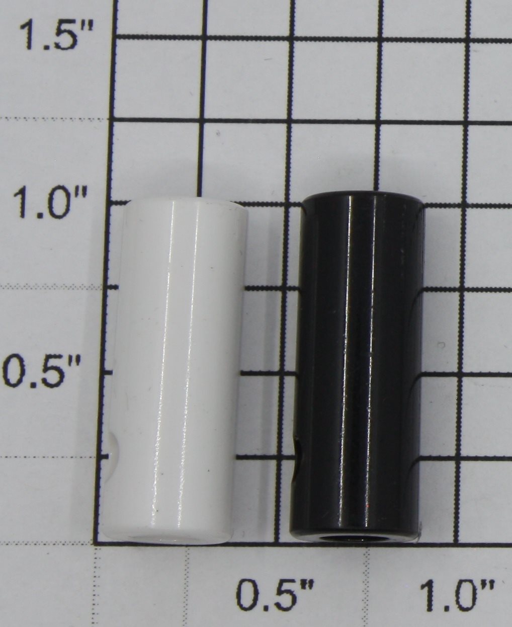 Marklin 7001-1 HO Gauge 1" Black and White Female Sleeve Sockets