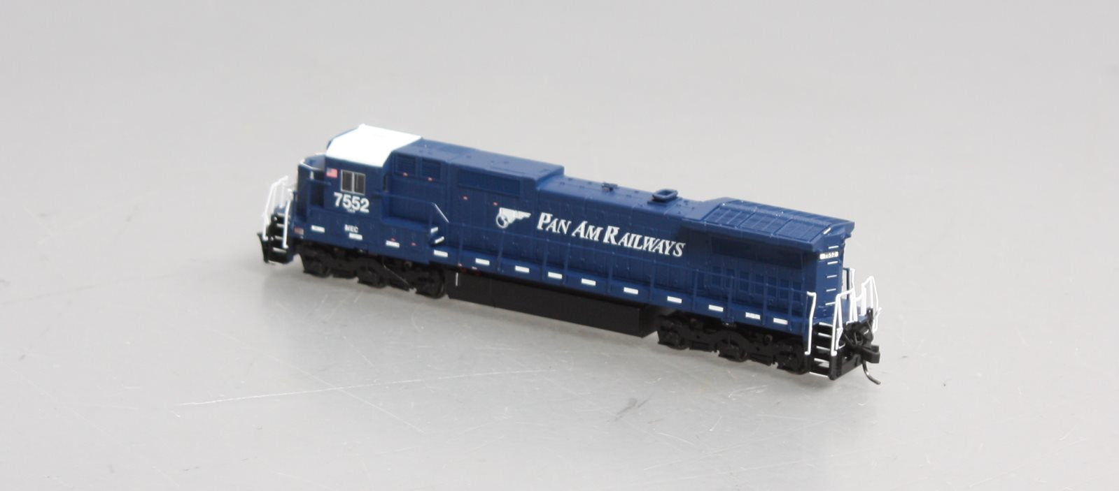 Atlas 40004211 N Scale Pan Am Dash 8-40C Diesel Locomotive #7552 w/DCC & Sound