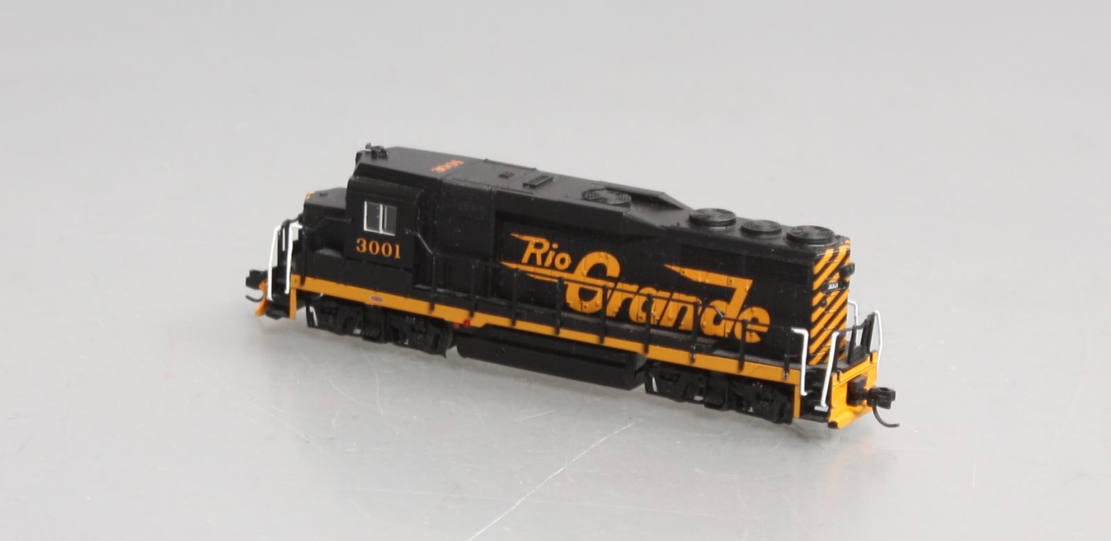 Atlas 40003773 N Denver & Rio Grande EMD GP30 Diesel Locomotive DCC/Sound #3001
