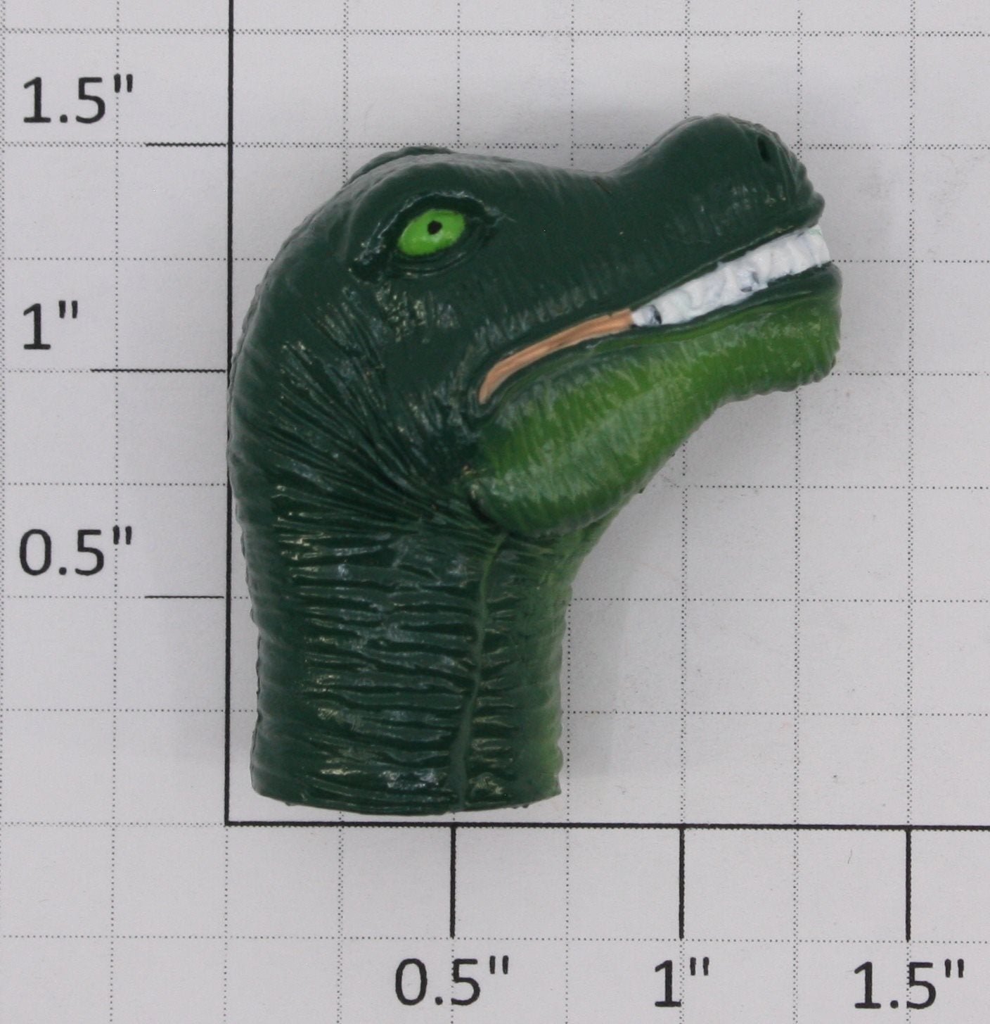 Lionel 26726-50 T-Rex Bobbing Head Boxcar Figure