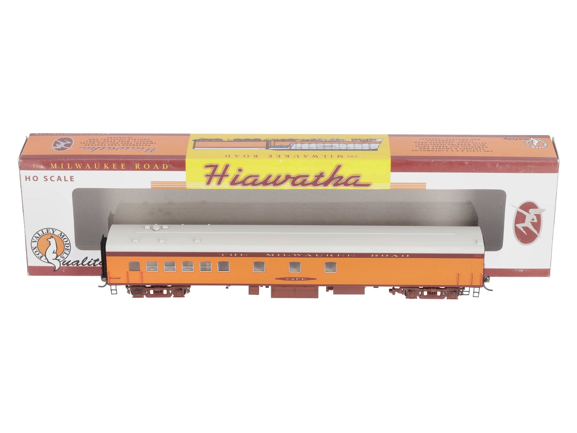 Fox Valley Models 10021 HO MILW Hiawatha Cafe Passenger Car