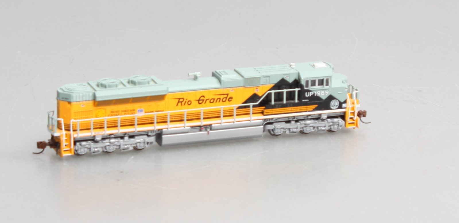 Kato 176-8405-DCC N UP/D&RGW Heritage SD70ACe Diesel Locomotive