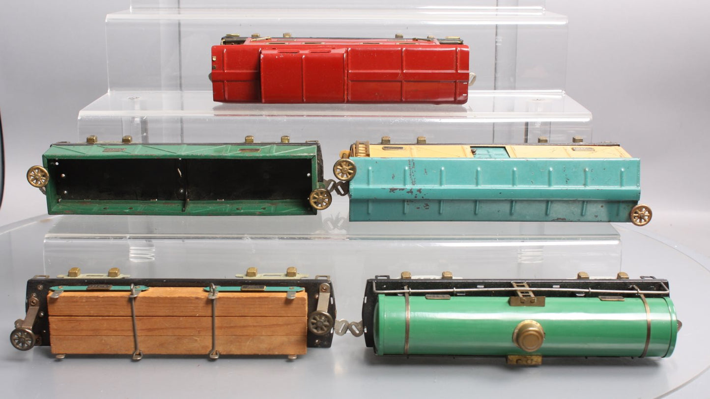 American Flyer Vintage O Assorted Freight Cars: 3216, 3210, 3211, 3207, 3208 [5]