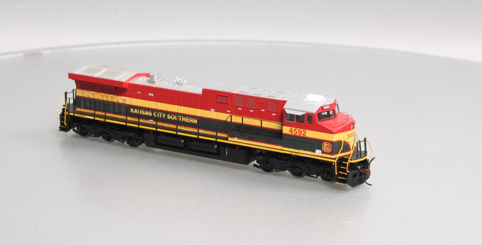 Athearn 78839 HO Kansas City Southern AC4400 Diesel Locomotive #4592
