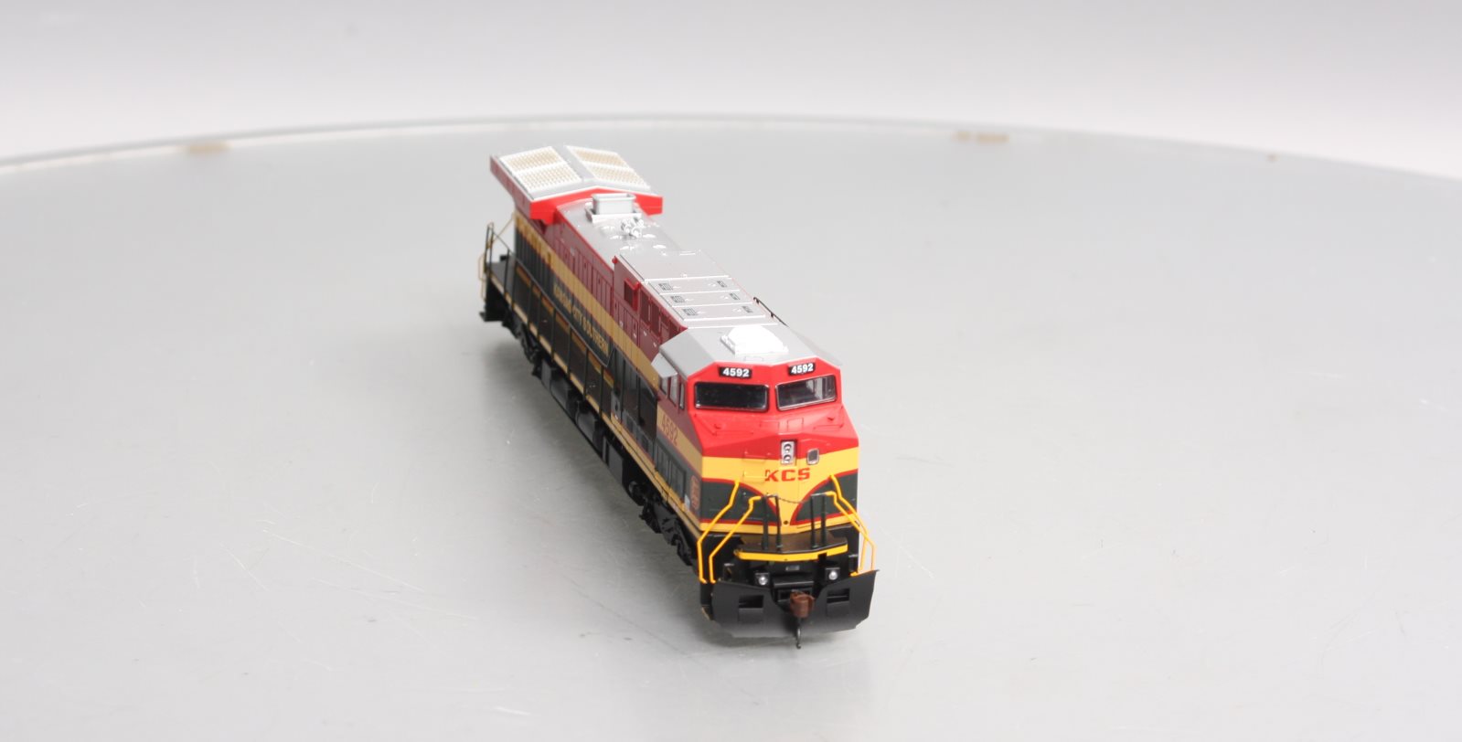 Athearn 78839 HO Kansas City Southern AC4400 Diesel Locomotive #4592