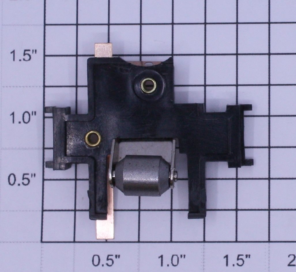 Lionel 9050-150 Collector Pickup Assembly with Roller & Bracket