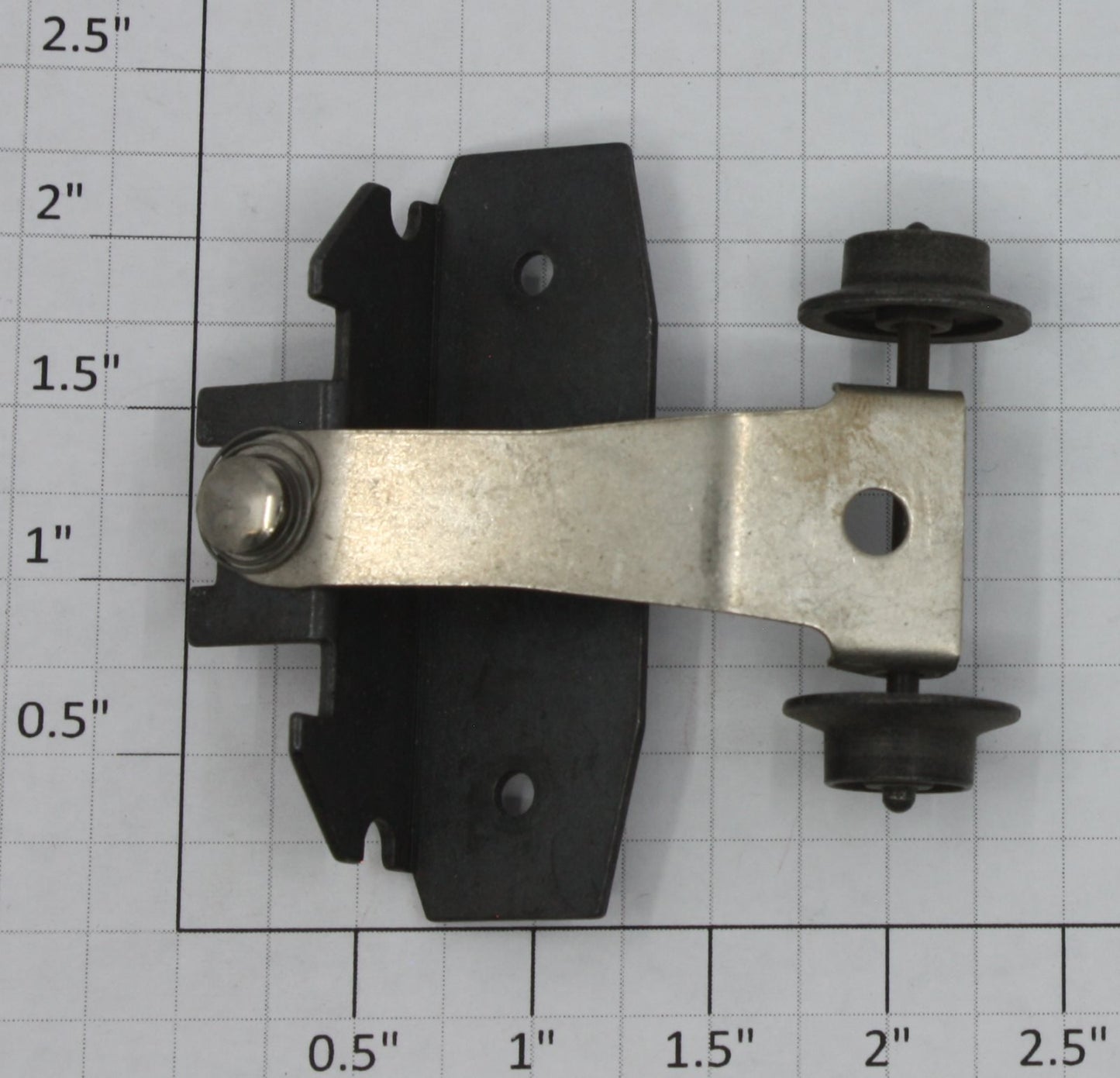 Lionel 8300-45 Front Truck & Bracket Assembly