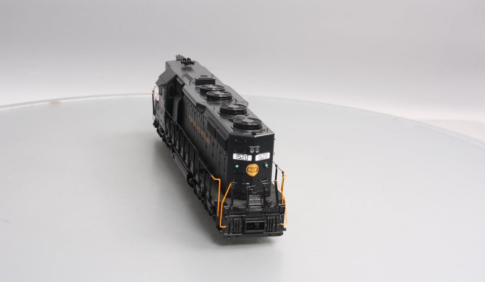 MTH 20-20022-2 Norfolk & Western SD-35 High Hood Diesel w/PS2 Scale Wheels
