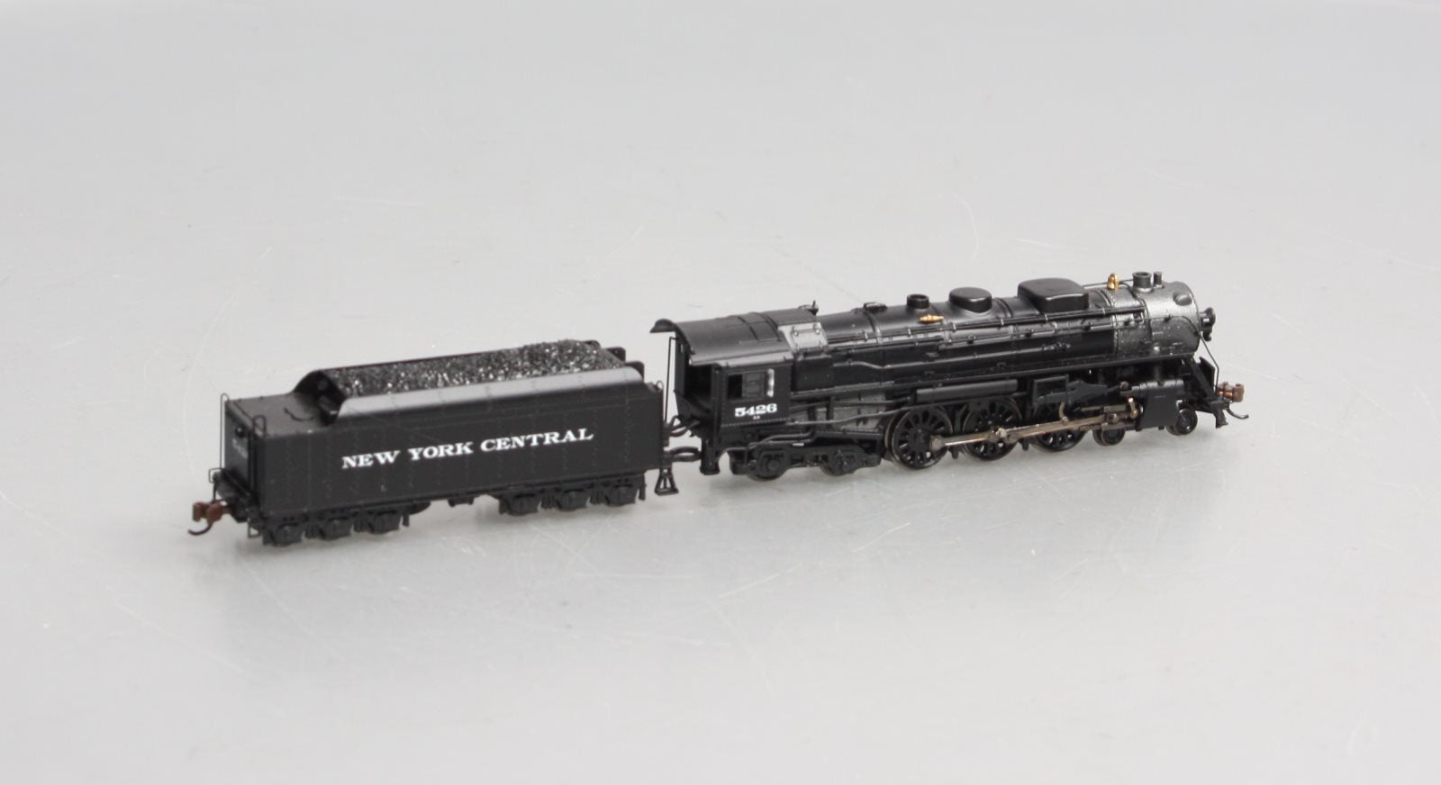 Bachmann 53653 N NYC 4-6-4 Hudson Steam Locomotive #5426 w/DCC/Sound