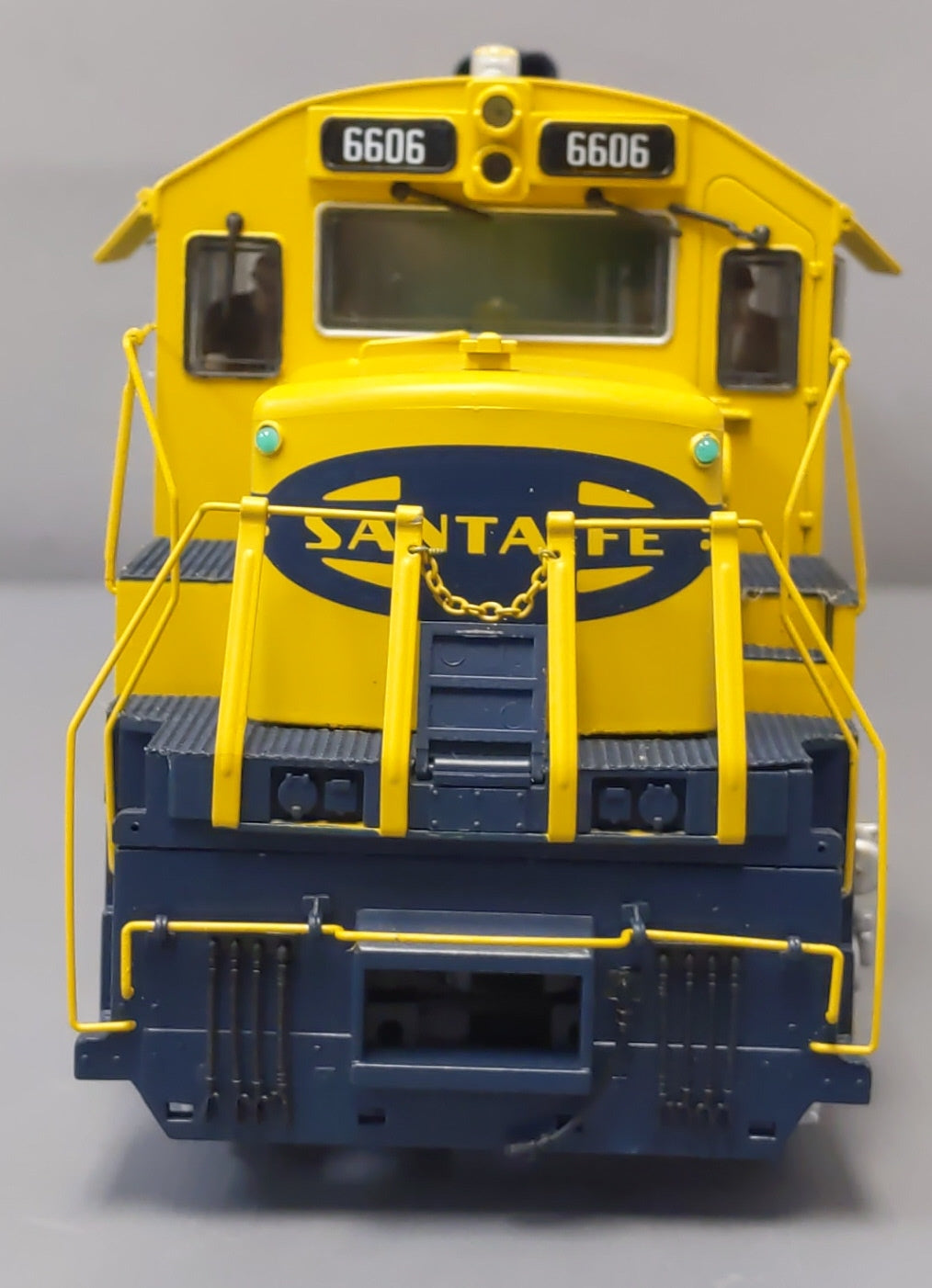MTH 20-2966-2 Santa Fe U25B Diesel Engine w/PS2 #6606 (Scale Wheels)