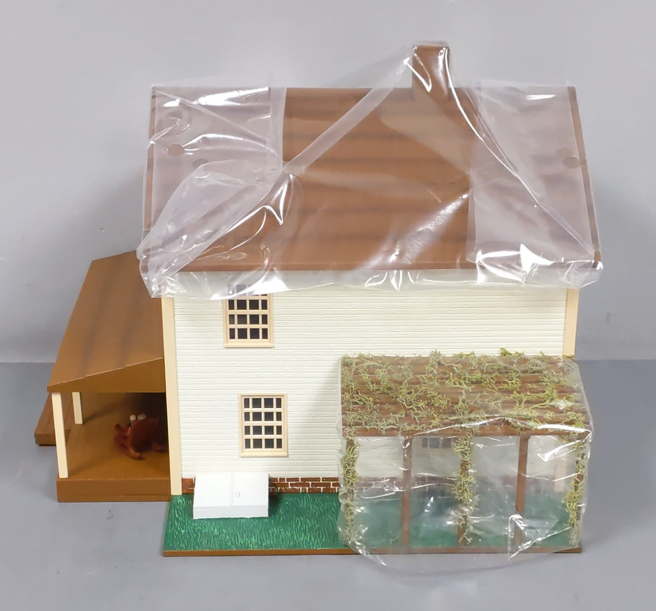Lionel 6-24140 O Gauge Animated Charles Bowdish Homestead NIB