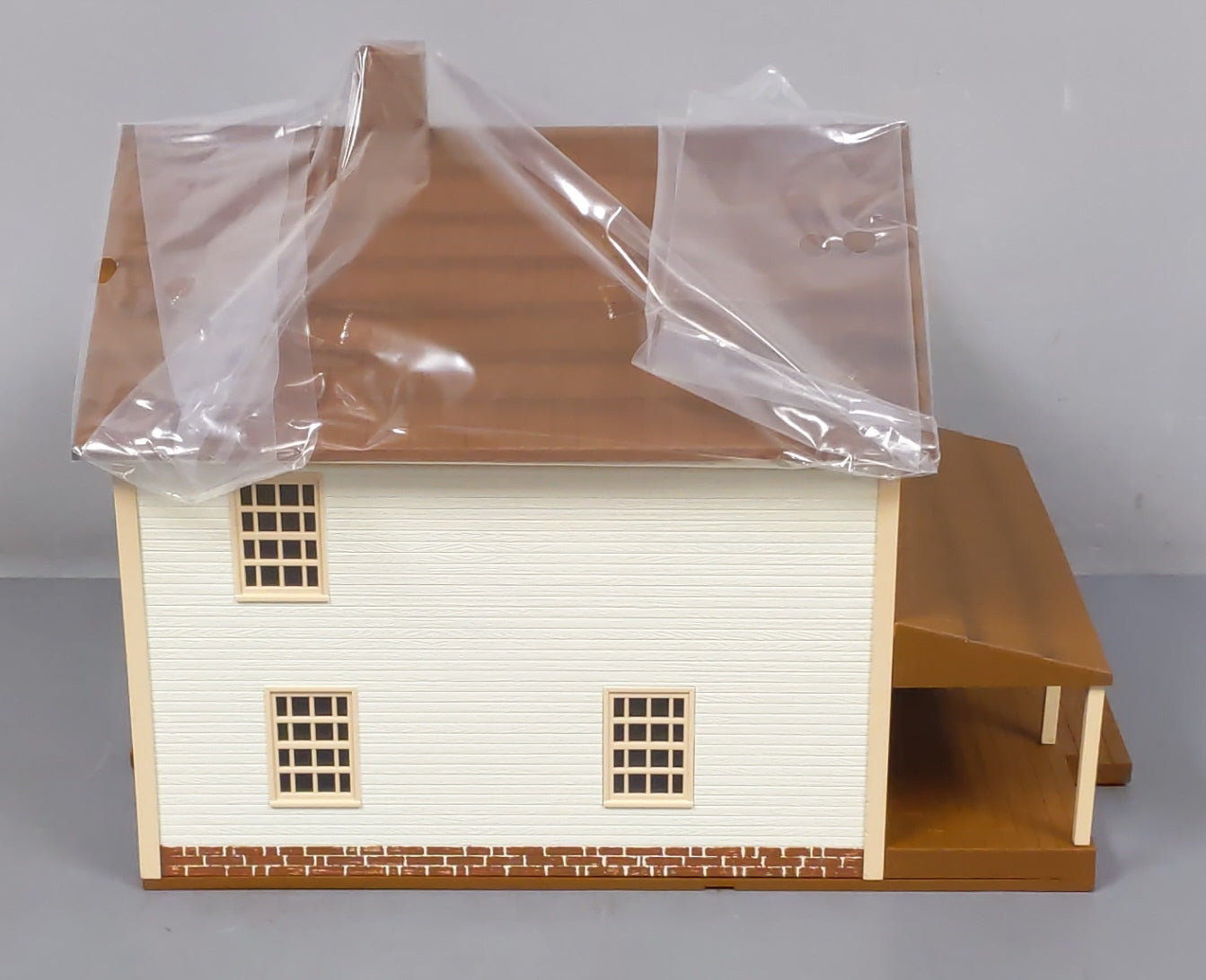 Lionel 6-24140 O Gauge Animated Charles Bowdish Homestead NIB