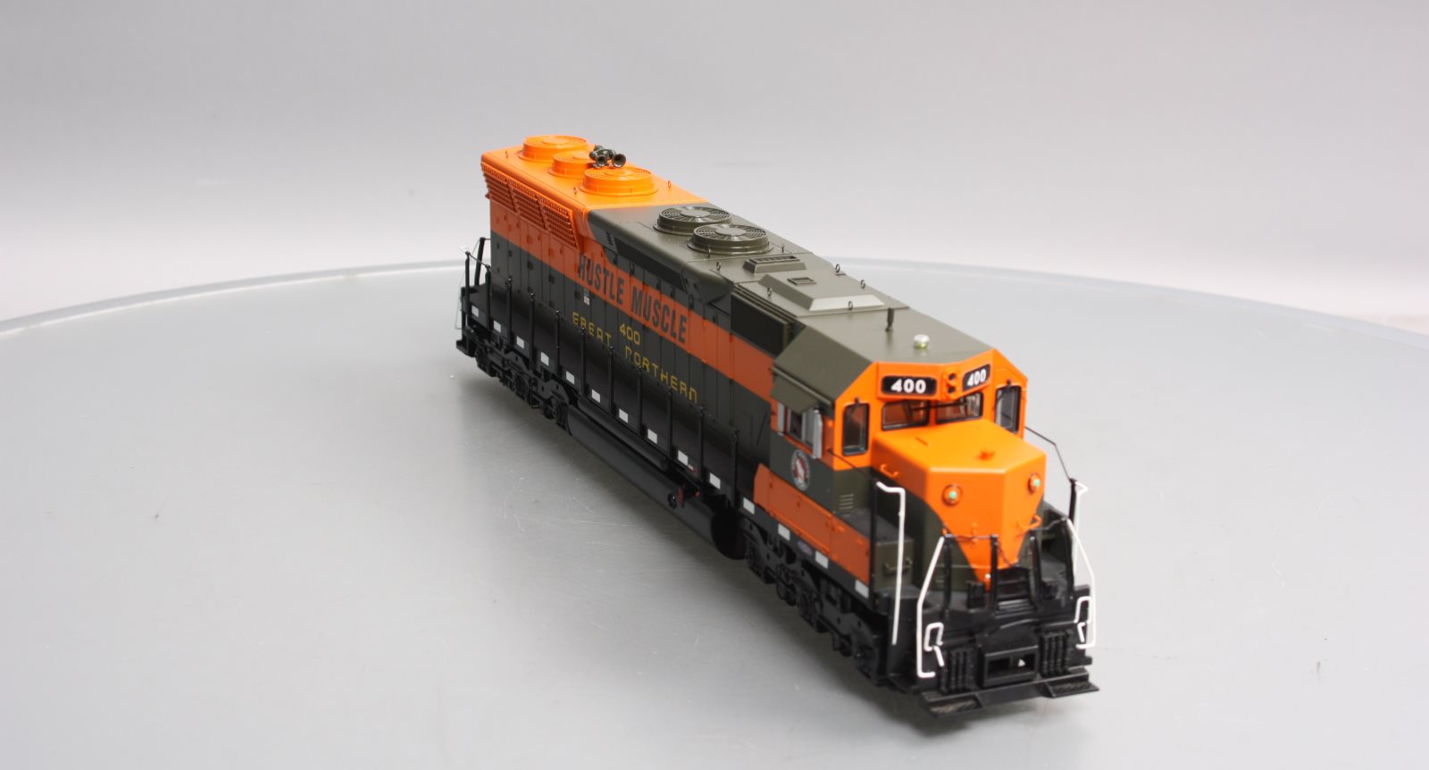MTH 20-2913-2 GN SD45 High Hood Diesel Engine w/PS 2.0 #400 (Scale Wheels)