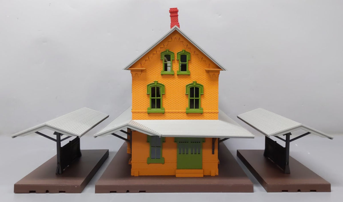 MTH 30-9005 O Gauge Passenger Station with 2 Platforms EX/Box