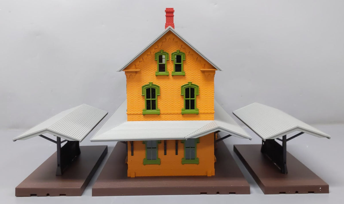 MTH 30-9005 O Gauge Passenger Station with 2 Platforms EX/Box