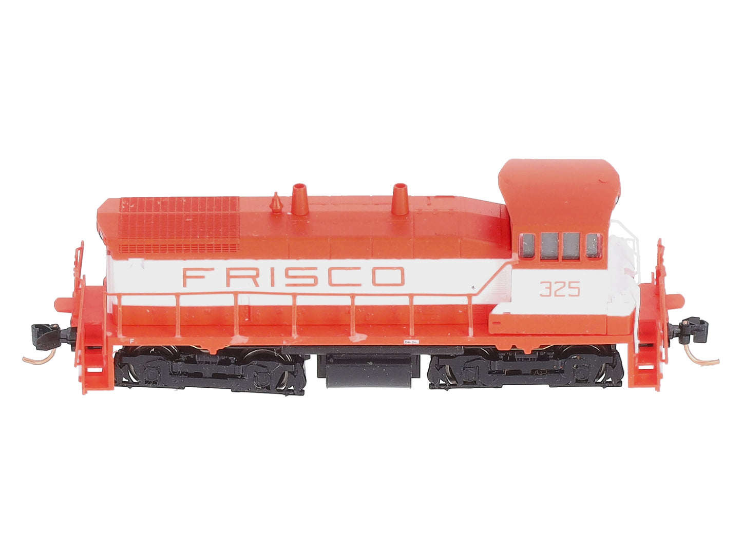Micro-Trains 98600141 N Frisco SW1500 Diesel Locomotive with DCC #325