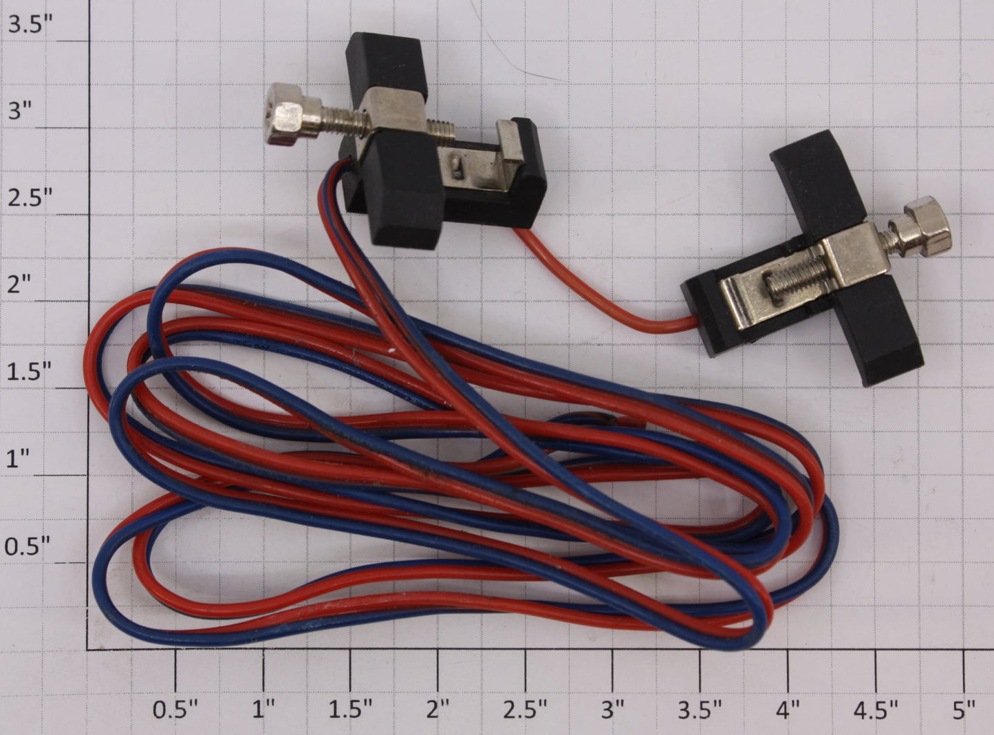 LGB 5016 G Scale Track Power Cable and Connector Clips