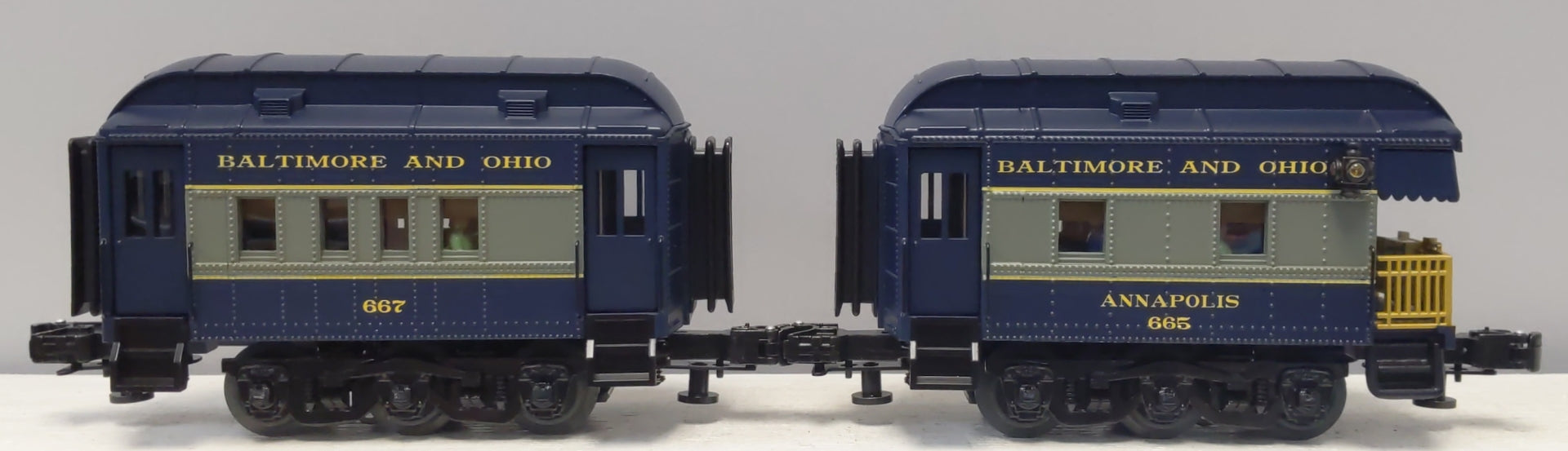 RMT 93023-2 O Gauge B&O Peep Mini Passenger Cars (Set of 2) #667/665