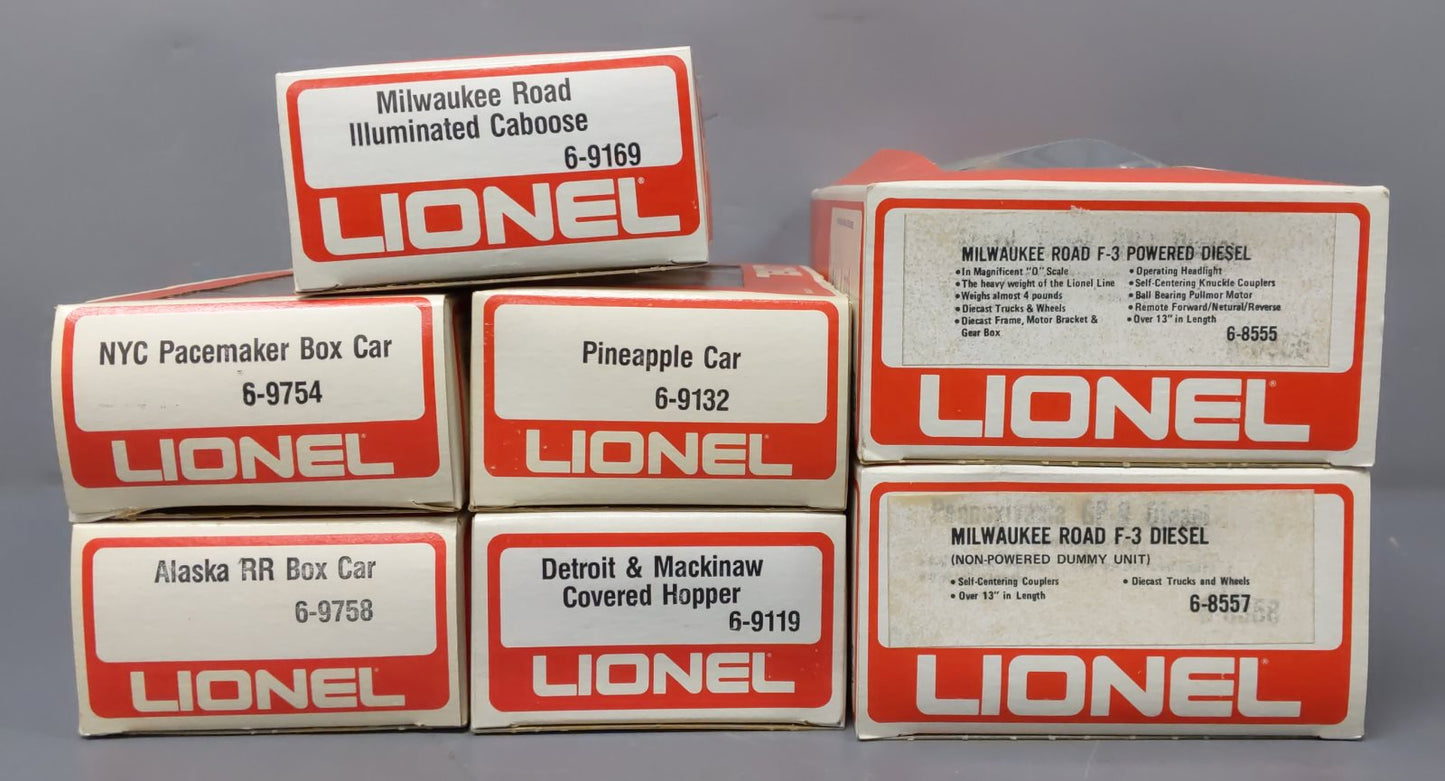 Lionel 6-1579 Milwaukee Road Service Station Special Set EX/Box