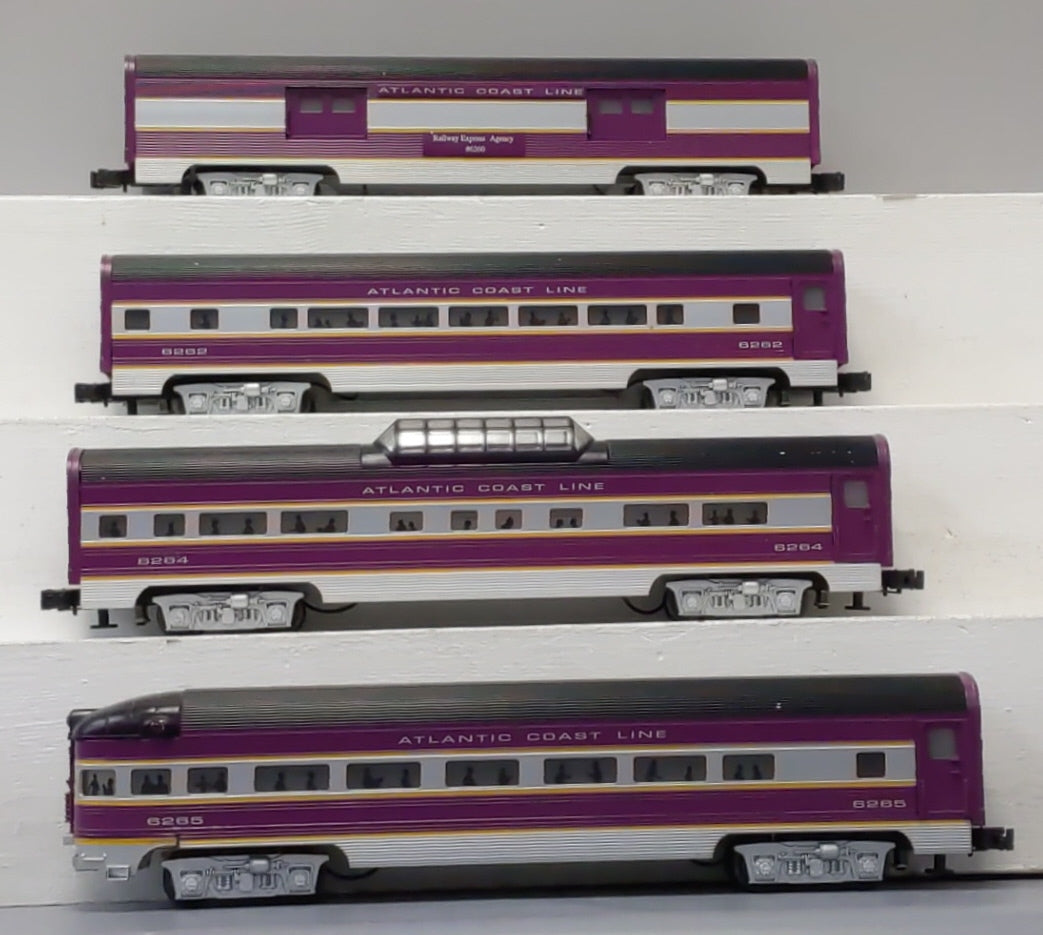 Williams 43060 O Gauge ACL 60 Ft. Aluminum Streamlined 4-Car Passenger Set
