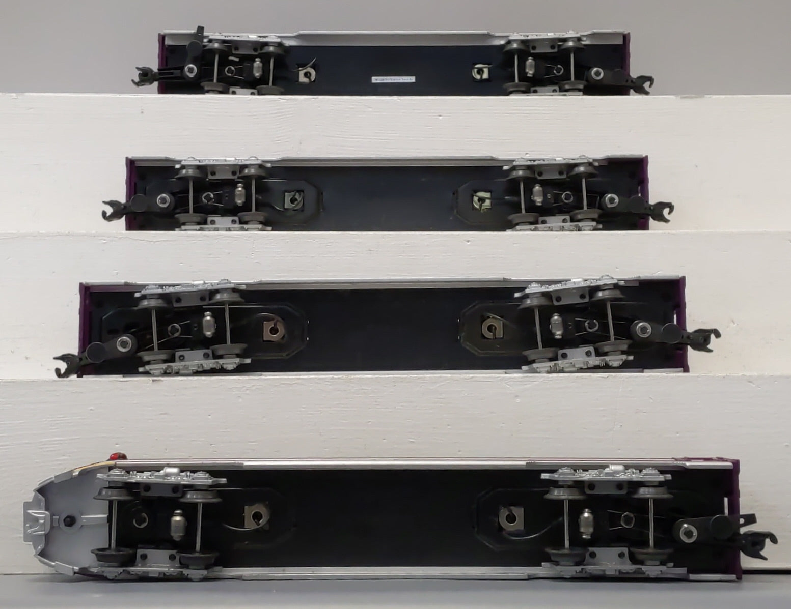 Williams 43060 O Gauge ACL 60 Ft. Aluminum Streamlined 4-Car Passenger Set