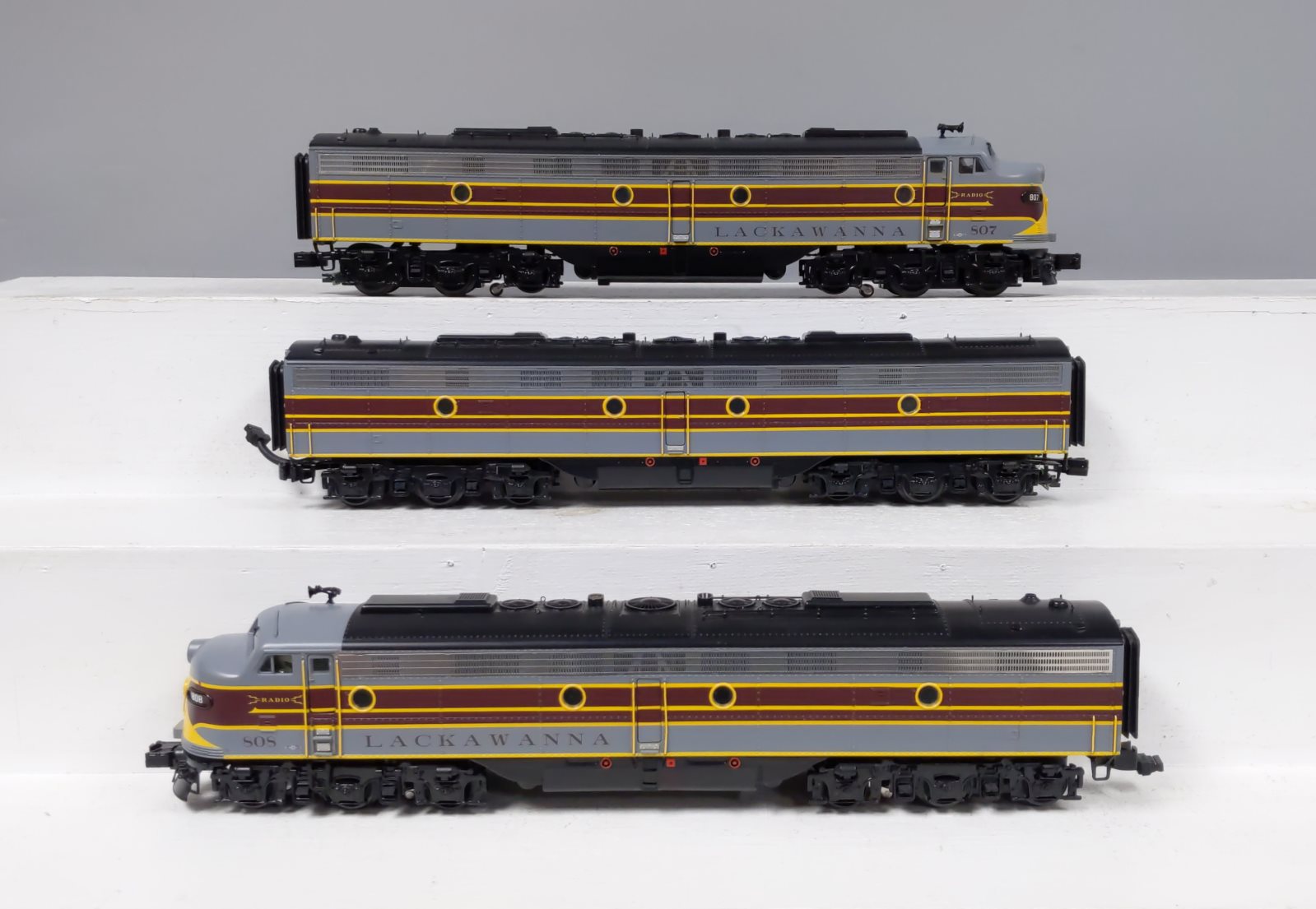 MTH 20-2893-1 Lackawanna E-8 ABA Diesel Engine Set w/PS 2.0 #807/808