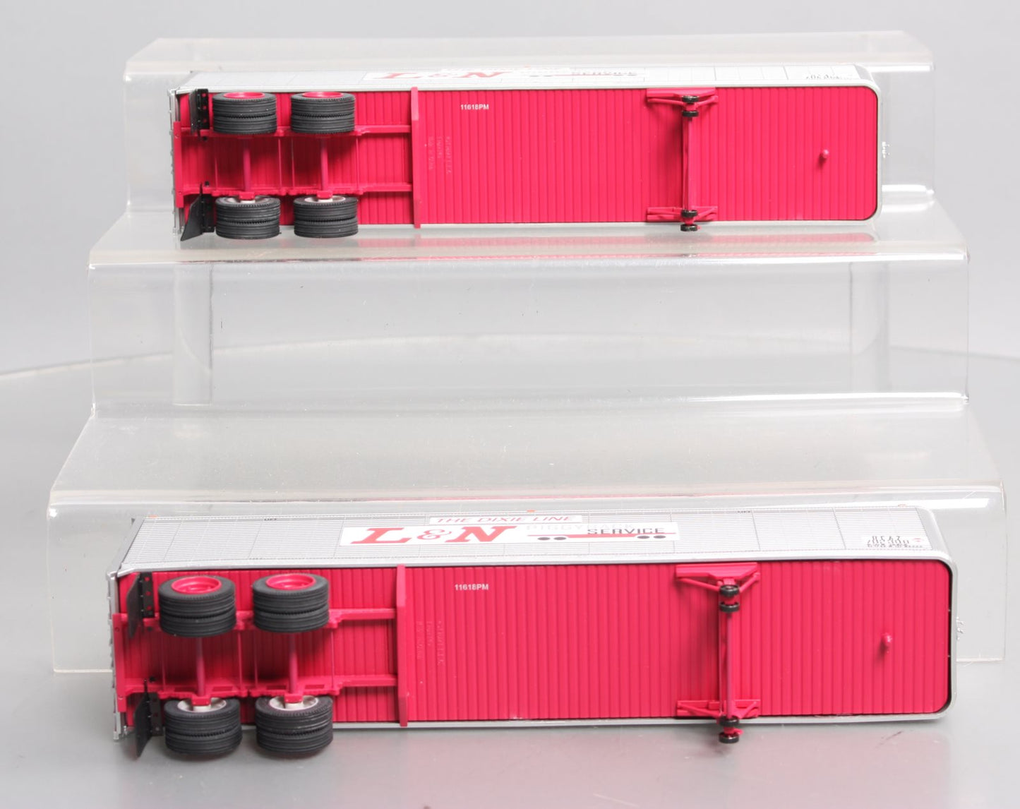 Lionel 6-84884 O Louisville & Nashville 40' Trailer (Pack of 2)