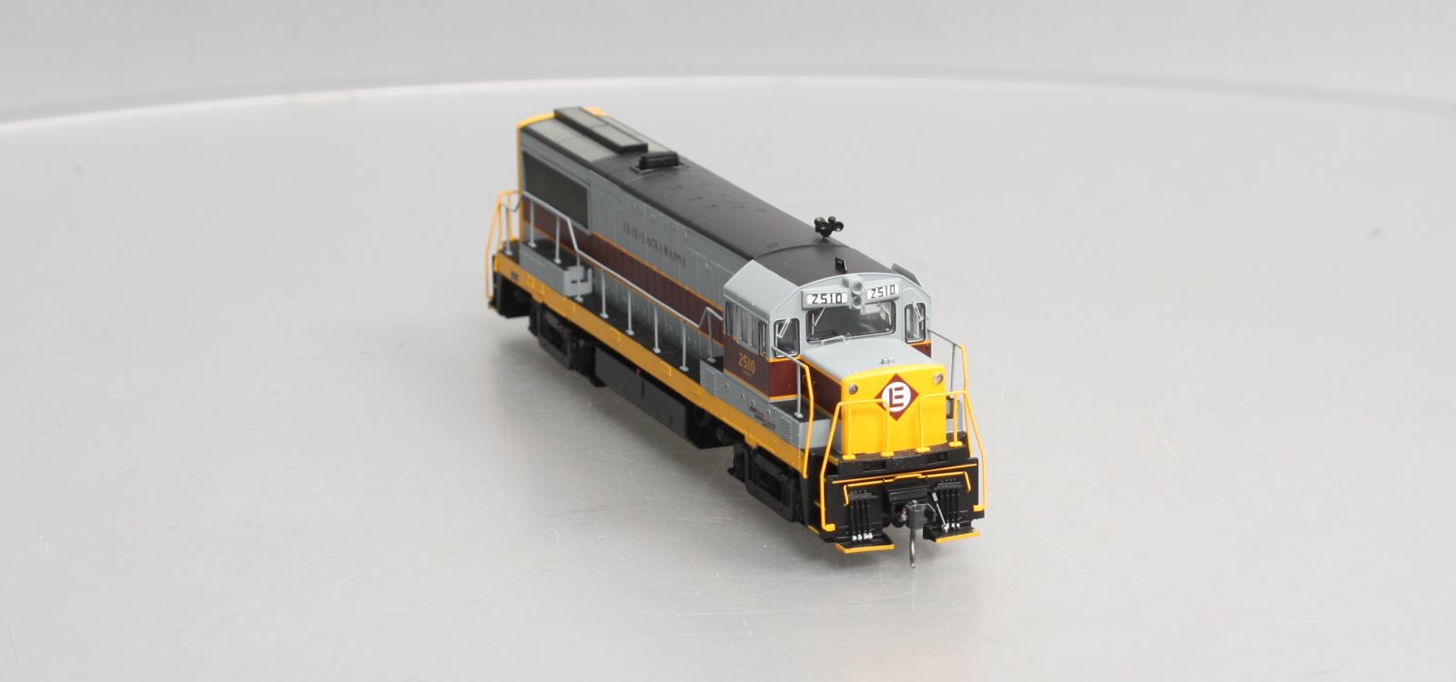 Bowser 23810 HO Scale Erie Lackawanna GE U25B Executive Line Diesel #2510