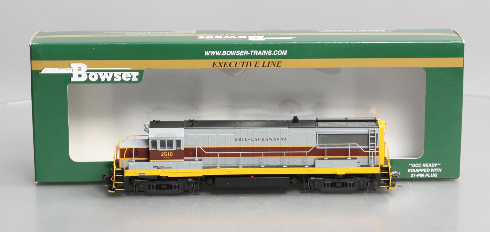 Bowser 23810 HO Scale Erie Lackawanna GE U25B Executive Line Diesel #2510