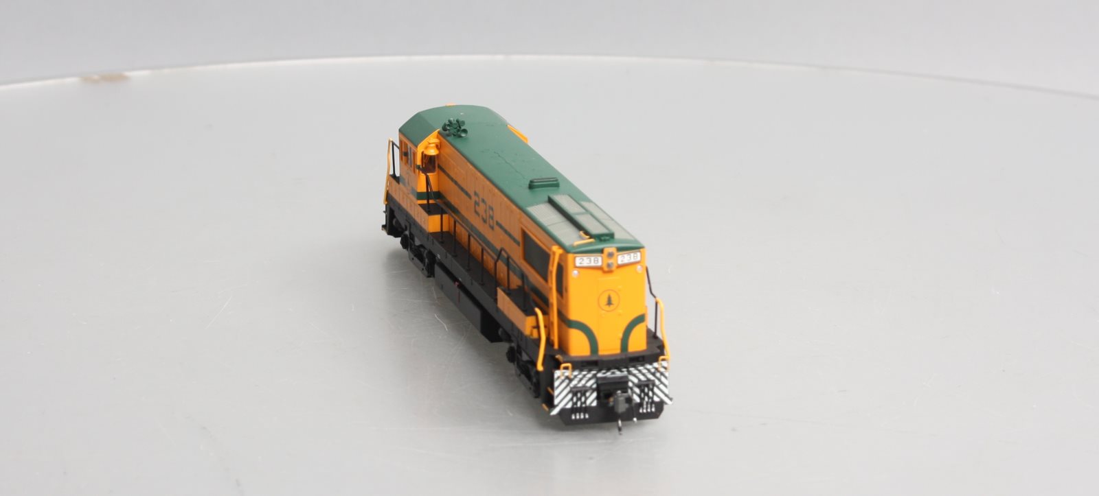 Bowser 23377 HO Scale MEC RTR GE U25B Diesel Locomotive #238
