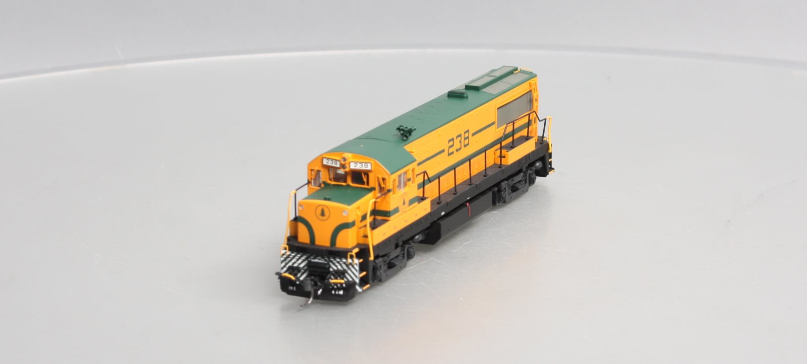 Bowser 23377 HO Scale MEC RTR GE U25B Diesel Locomotive #238