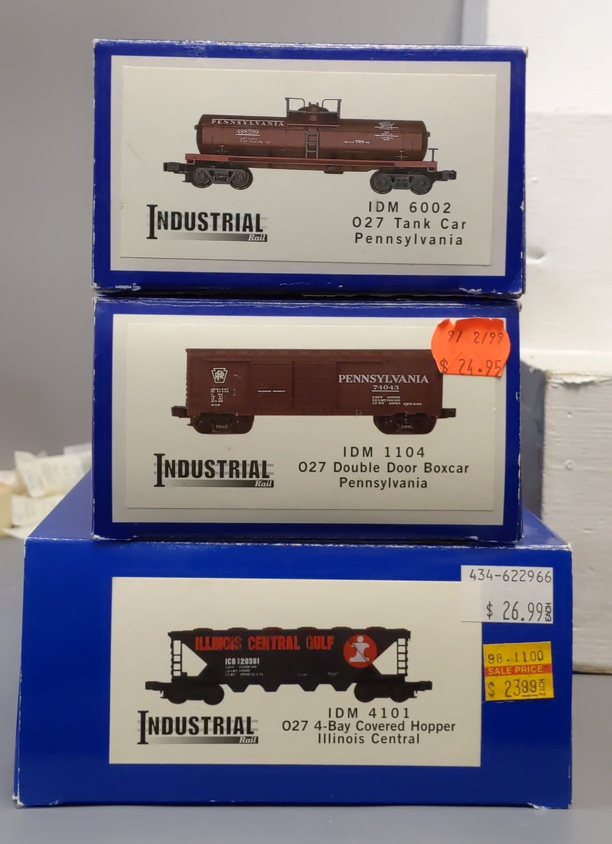 Industrial Rail O Freight Cars: IDM6002, IDM1104, IDM4101 [3] EX