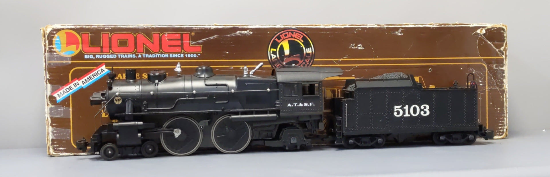 Lionel 8-85103 G Scale AT&SF 4-4-2 Steam Locomotive & Tender LN/Box