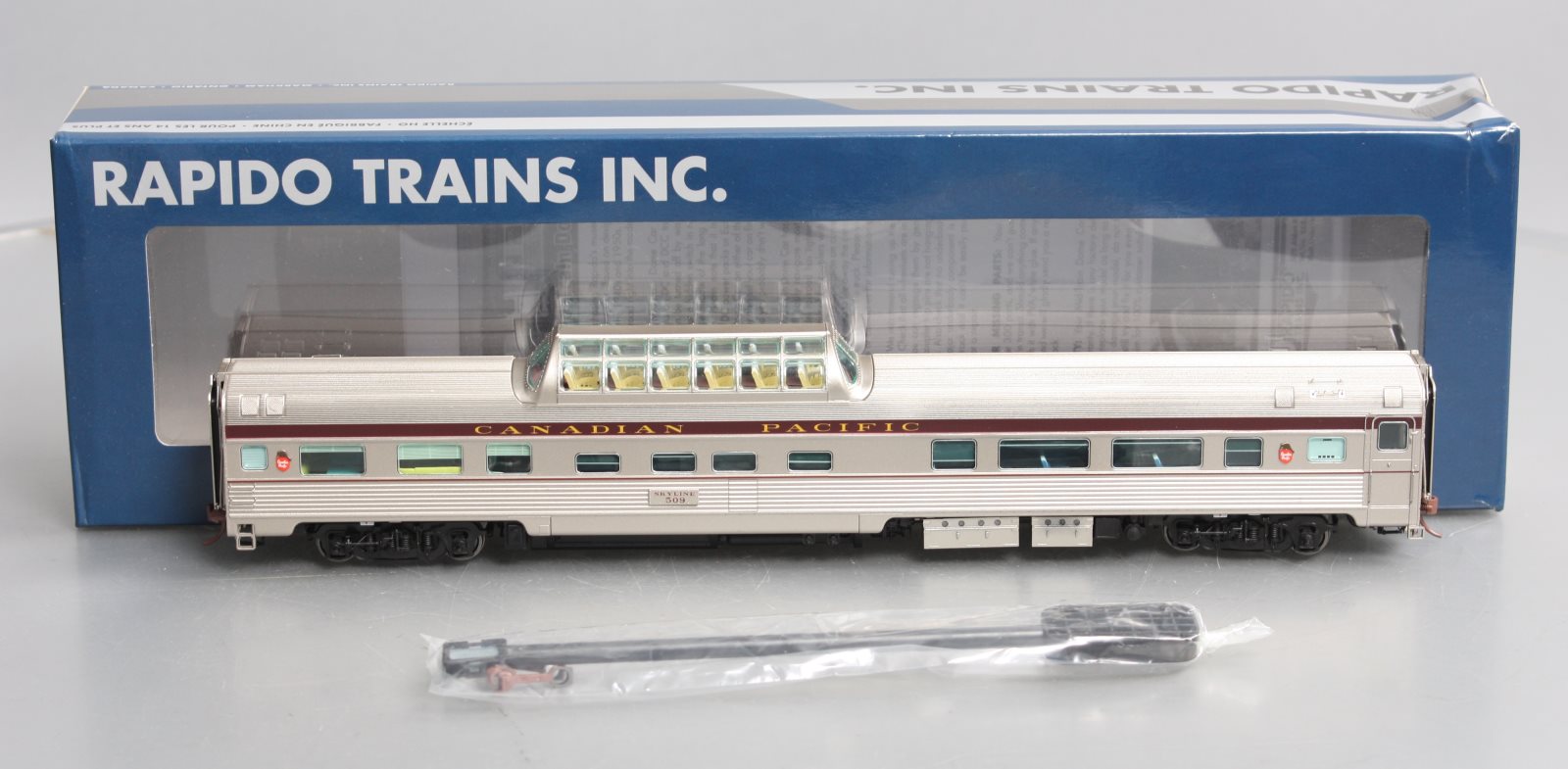 Rapido Trains 116014 HO Canadian Pacific Budd Mid-Train Dome #509