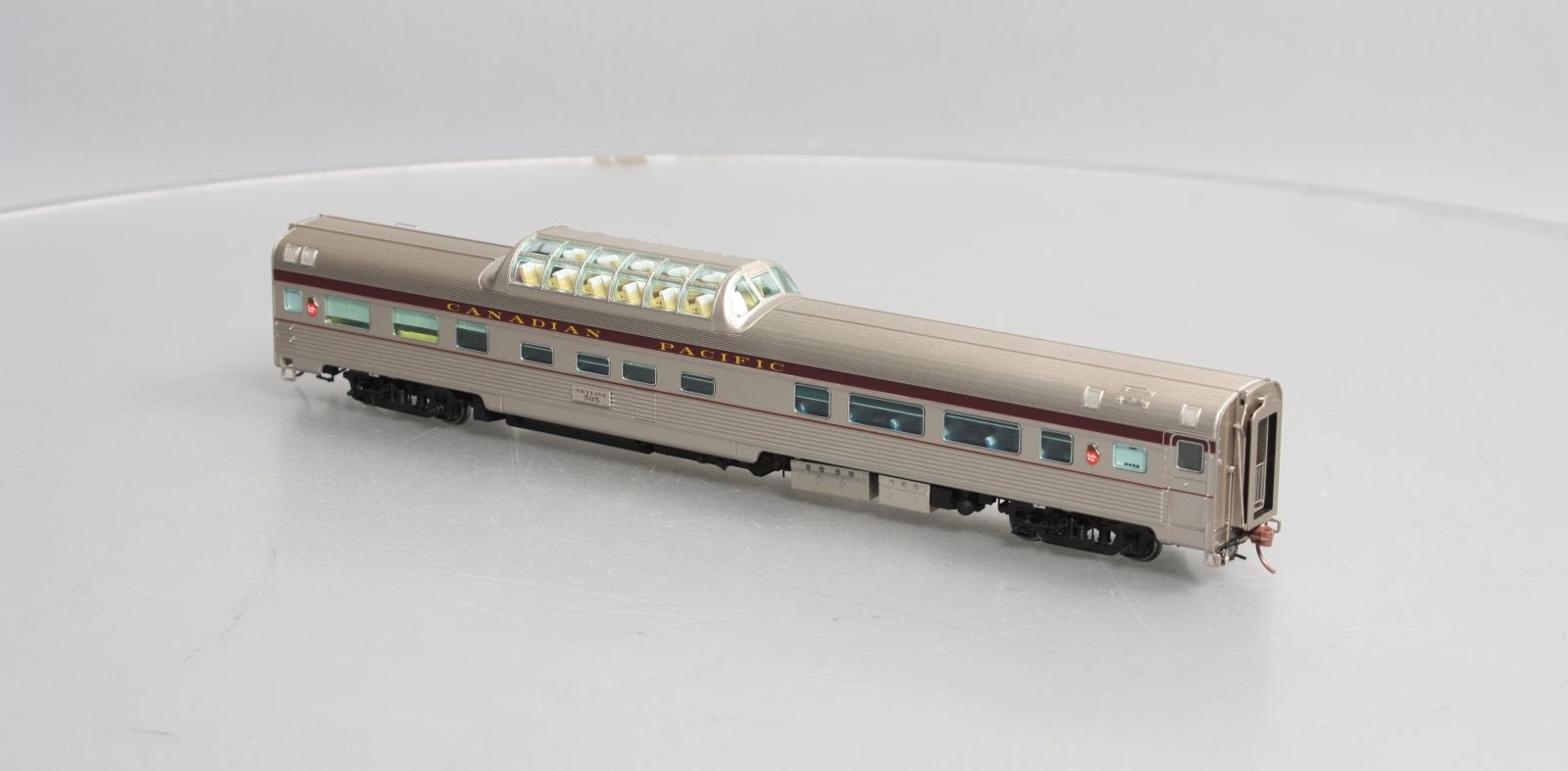 Rapido Trains 116013 HO Canadian Pacific Budd Mid-Train Dome #505