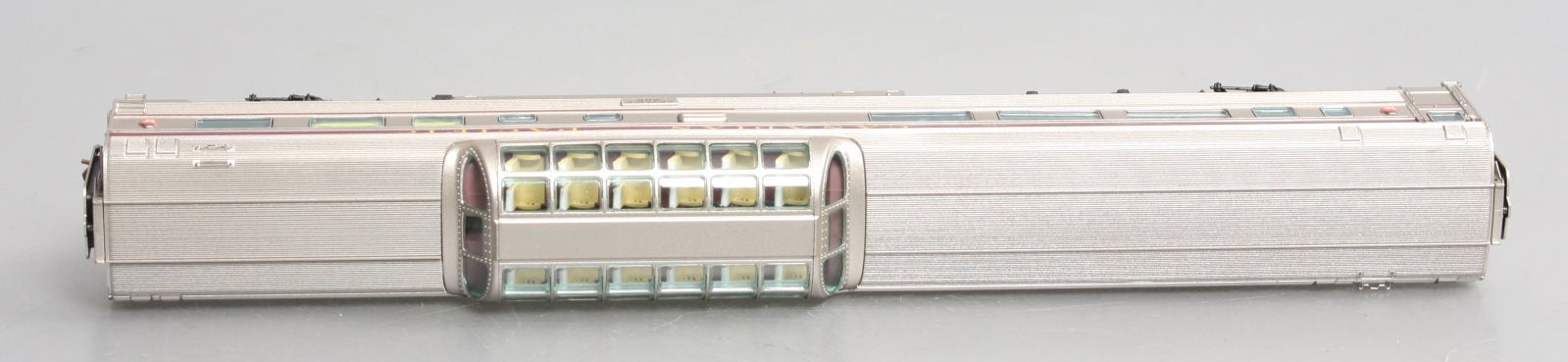 Rapido Trains 116013 HO Canadian Pacific Budd Mid-Train Dome #505