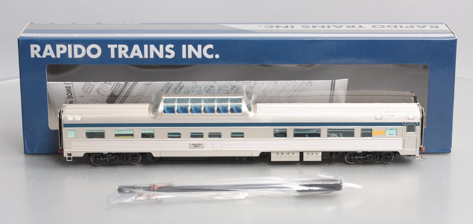 Rapido Trains 116033 HO Via Rail Canada Budd Mid-Train Dome #501